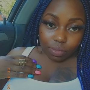 Meet your Posher, Lashae